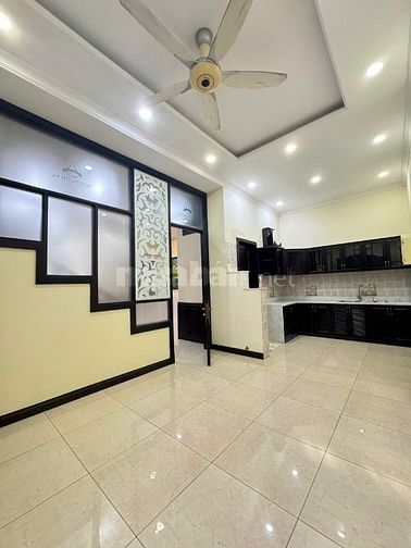 Nhà Thạnh Mỹ Lợi cho thuê. DT:8x20m, gara trệt 2 lầu, 4 phòng, có NT