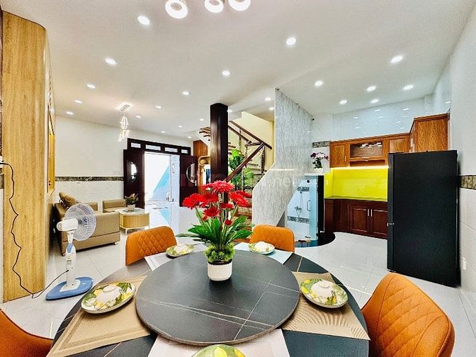 Định cư bán nhanh nhà Xô Viết Nghệ Tĩnh, BT. 53,5m2 giá 3ty170 TL nhẹ