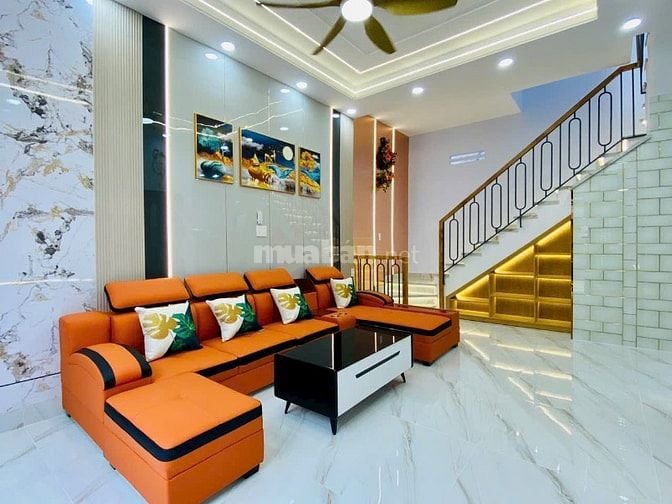Nhà đẹ DT:6,5x9m Cao Cấp Đường Số 1, P13, Q.Gò Vấp, giá: 5,8 tỷ.