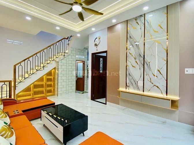 Nhà đẹ DT:6,5x9m Cao Cấp Đường Số 1, P13, Q.Gò Vấp, giá: 5,8 tỷ.