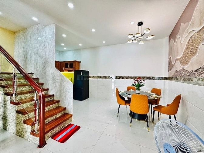Định cư bán nhanh nhà Xô Viết Nghệ Tĩnh, BT. 53,5m2 giá 3ty170 TL nhẹ