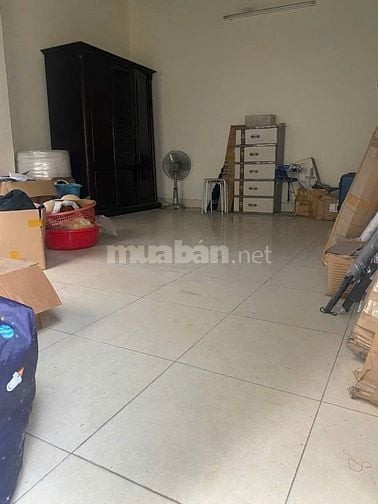 Bán nhà ngõ 32 Hào Nam, cách mặt đường Hào Nam 10m DT 52Mx 3 tầng 
