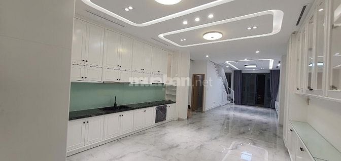 ✅Nhà mặt tiền Lẻ bôi , 5x20 , p7 ,q8