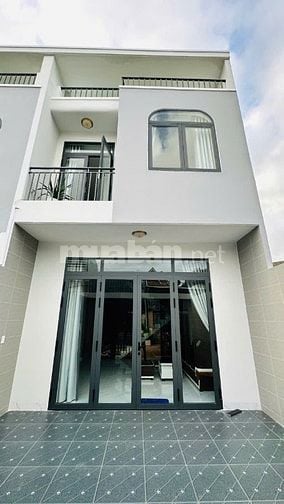 NHÀ 1 MÊ HẺM 542 NGUYỄN VIẾT XUÂN
