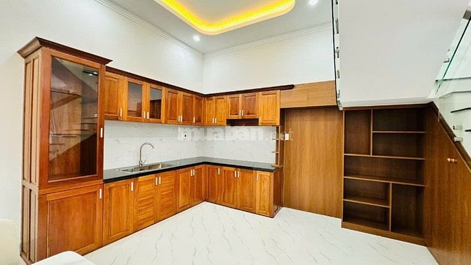 NHÀ 1 MÊ HẺM 542 NGUYỄN VIẾT XUÂN