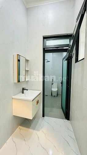 NHÀ 1 MÊ HẺM 542 NGUYỄN VIẾT XUÂN
