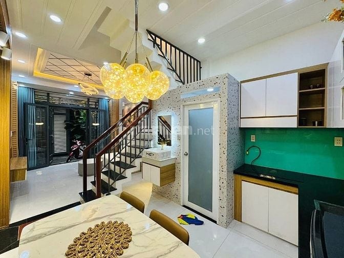 THANH LÍ TÀI SẢN BÁN GẤP NHÀ Đ NGUYỄN THỊ HUỲNH,PHÚ NHUẬN,SẴN HĐ THUÊ 