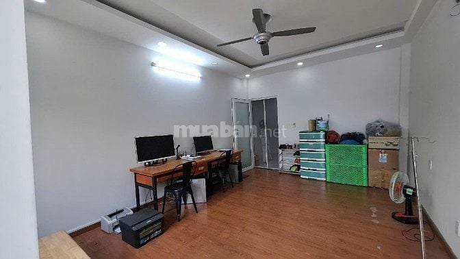 Chính chủ cần bán nhà ngay công viên Tầm Vu, gần Giáo Xứ Thanh Đa