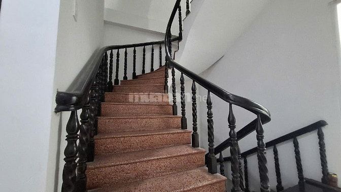 Chính chủ cần bán nhà ngay công viên Tầm Vu, gần Giáo Xứ Thanh Đa