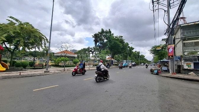 Chính chủ cần bán nhà ngay công viên Tầm Vu, gần Giáo Xứ Thanh Đa