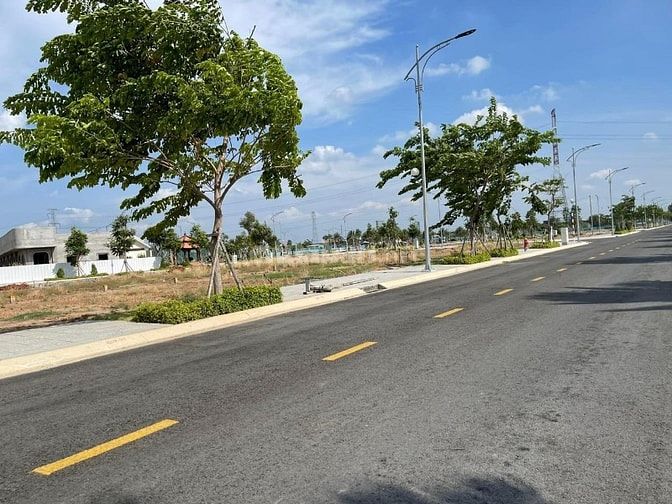 THỜI ĐIỂM VÀNG ĐẦU TƯ ĐẤT NỀN SÁT SÂN BAY LONG THÀNH GIÁ 10TR/M2, SHR