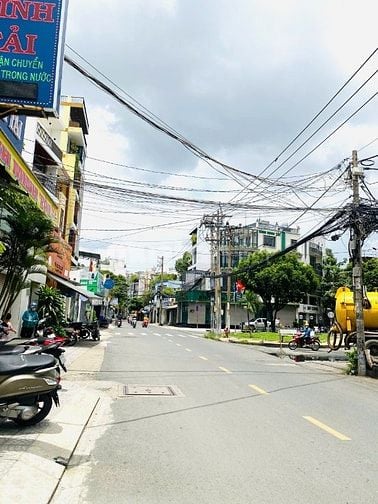 Bán đất 5.4x16=86.1m2 Mặt tiền Nguyên Hồng Bình Thạnh gần Phan Văn Trị