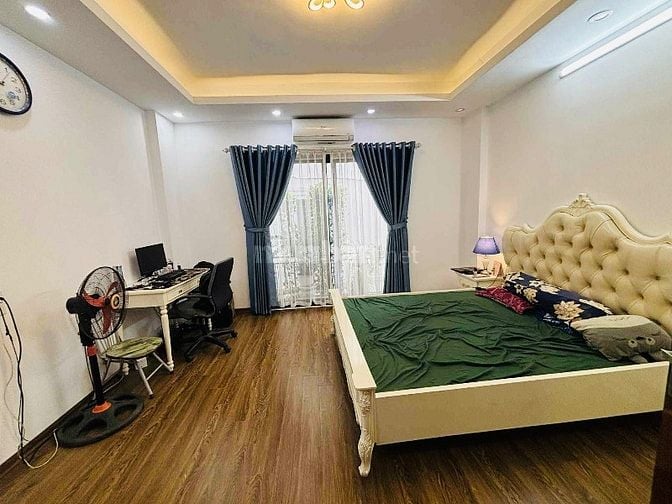 CHÍNH CHỦ CẦN BÁN CĂN NHÀ tại XÃ ĐÀN 35 x 5 tầng 9,3 tỷ 