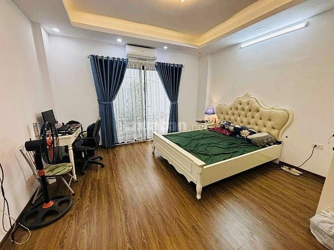 CHÍNH CHỦ CẦN BÁN CĂN NHÀ tại XÃ ĐÀN 35 x 5 tầng 9,3 tỷ 
