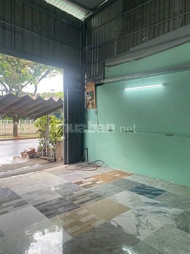 Cho thuê nhà nguyên căn tiện kinh doanh hoặc làm kho, làm văn phòng 