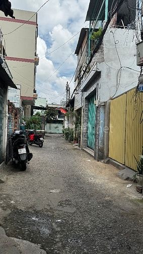 Bán nhà cấp 4 hẻm xe hơi Tân thới nhất 01 phường Tân thới nhất quận 12