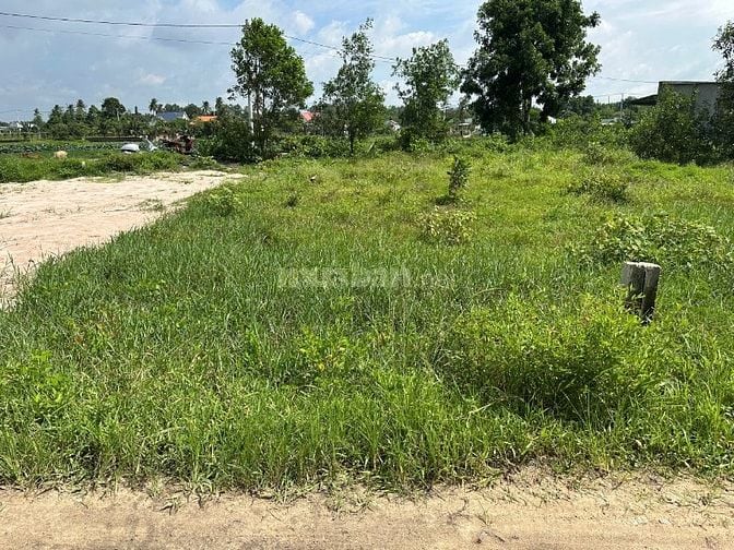 111m2 P LaGi Gần Biển Giá Chỉ 600 TRiệu Cực Rẻ