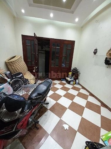 Nhà 2 căn, vị trí đẹp, 5m ra phố Hồng Mai