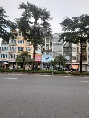Cho thuê nhà mặt phố để làm văn phòng/ cửa hàng kinh doanh và ở