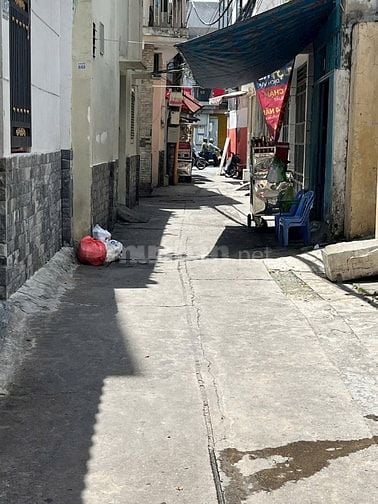 Nhà mới tinh 4 tầng đúc hẻm 3,5m, 175/30 Nguyễn Biểu P2 Q5