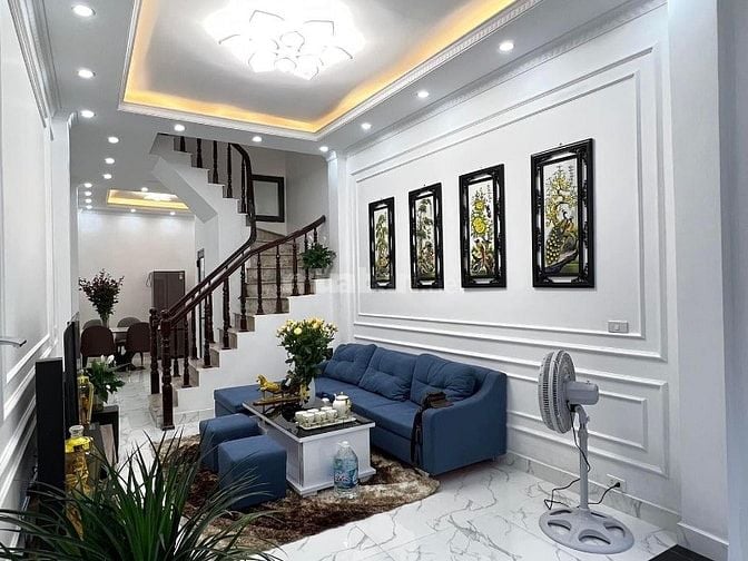 Bán nhà Biên Giang Hà Đông, Phân lô Ô tô cách 15m, 38m2 x5 tầng giá ch