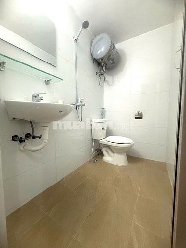 Bán nhà khu quân đôi ngõ 269 Lạc Long Quân Tây Hồ Hà Nội