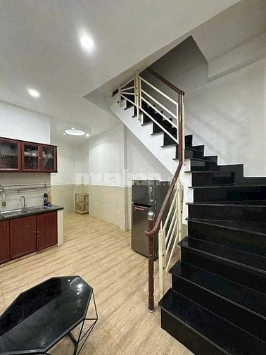 Cần vốn bán nhanh nhà Lê Văn Sỹ P10 Phú Nhuận 39,5m2 - 2tỷ280tr
