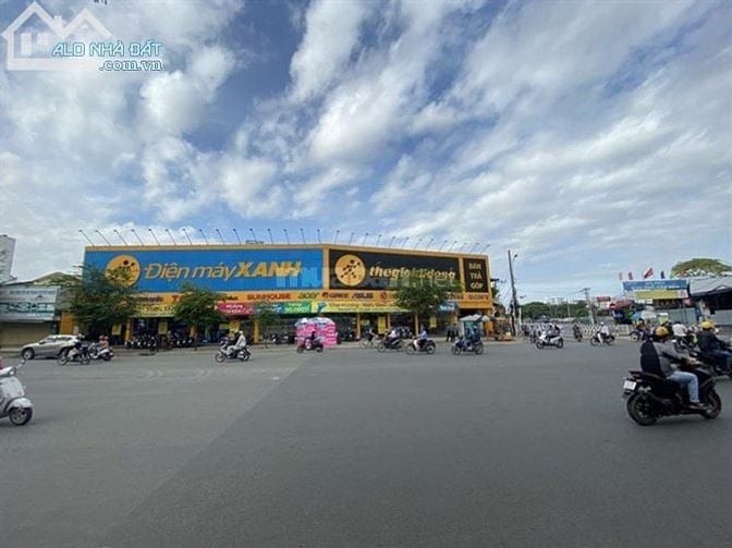 SANG LẠI LÔ ĐẤT 20X50=1000M2 ĐẤT THỔ CƯ SHR MT ĐƯỜNG TỈNH LỘ NGAY KCN 