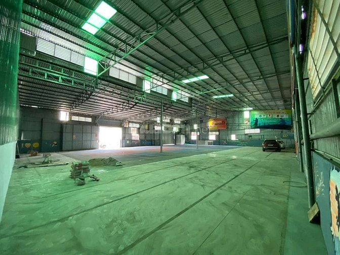 Cho thuê kho Hà Huy Giáp Q12. Gần cầu An Lộc Diện tích 40x28 giá 75tr 