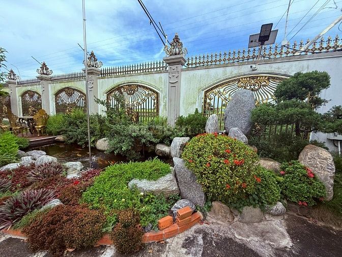 ĐI DU HỌC CẦN BÁN LỖ GẤP SIÊU BIỆT THỰ MẶT TIỀN TL786 CHỈ 42 TỶ