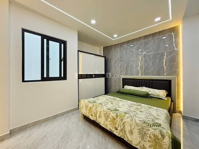 Đi nước ngoài định cư bán gấp nhà ở đường Bắc Hải, phường 15, quận 10,