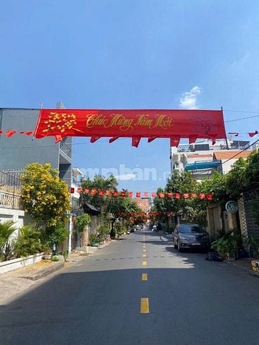 Tôi bán nhà 220/1A Nguyễn Oanh đường 12m giá: 8.5 tỷ 