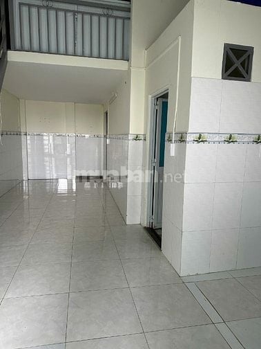 Cho thuê nhà ở Gần Phà Cát Lái với 1 căn gần trường học cấp 3