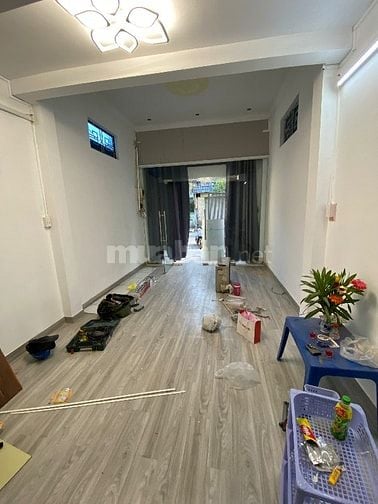Tôi bán nhà 220/1A Nguyễn Oanh đường 12m giá: 8.5 tỷ 