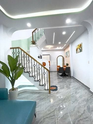 Cần Bán Gấp nhà đẹp, Quận Tân Phú, Gò Dầu