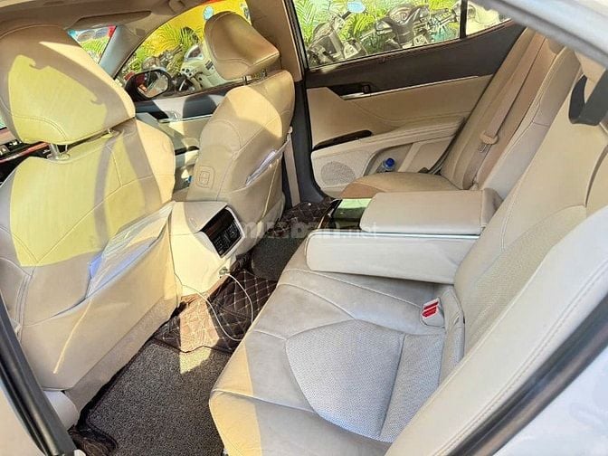 Camry 2.5Q 2019 1 chủ từ đầu xe đẹp