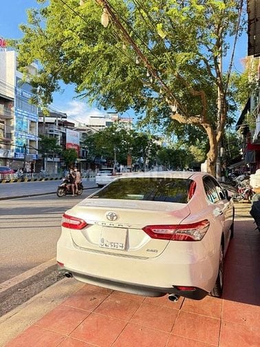 Camry 2.5Q 2019 1 chủ từ đầu xe đẹp