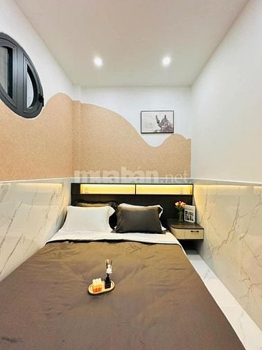 Nhà ngộp bán gấp căn 52m2 Vạn Kiếp, Bình thạnh Giá 2 tỷ 650, sổ riêng