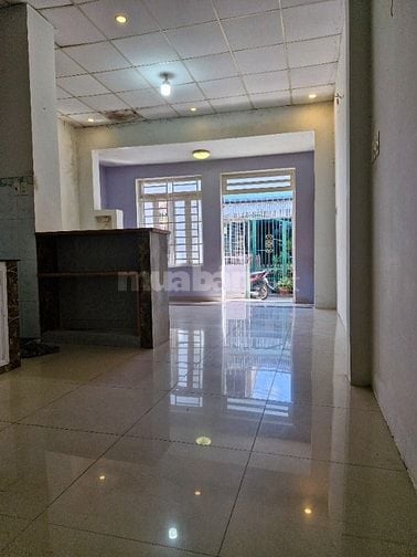 Bán nhà riêng cập ngay bệnh viện gò vấp Quang Trung, P11, Gò Vấp. 