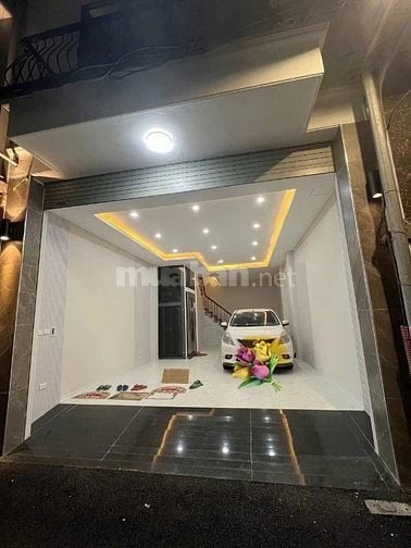Vương Thừa Vũ, phân lô, ngõ ô tô, gần phố, sổ vuông đét, mặt tiền rộng