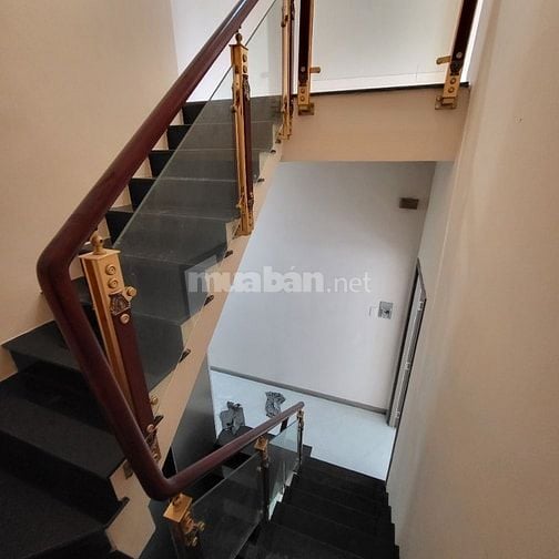 Bán Nhà 3 Tầng Mới 100% – Chánh Hưng, P4 Q8 – Xe Tải đỗ cửa – Giá tốt