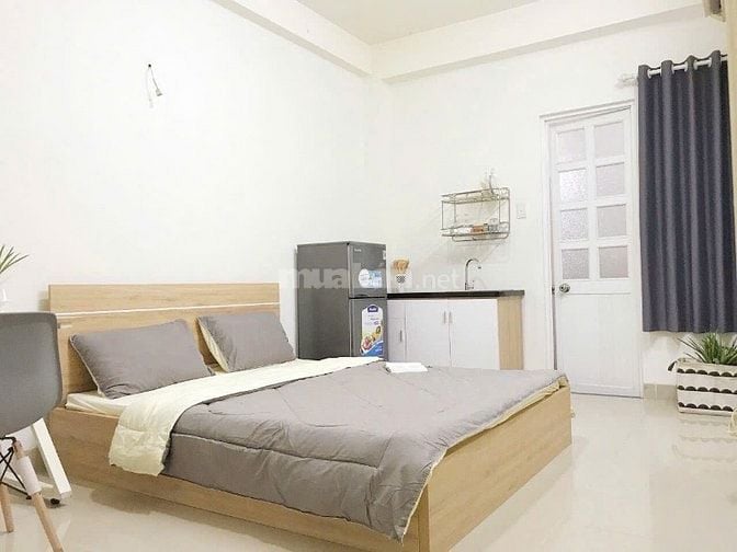Căn hộ dịch vụ 12 phòng, Gần KDC Sadeco , DT:5,5x18. 5 lầu . Giá : 9Tỷ