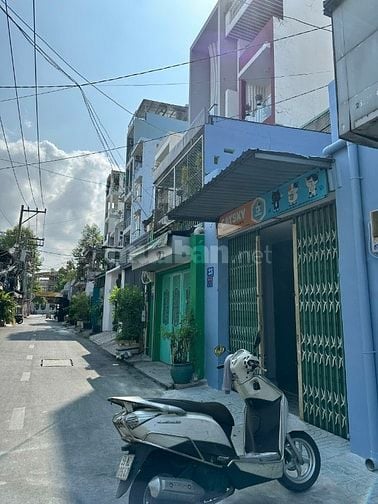Cho thuê nhà nguyên căn hẻm Lý Thường Kiệt, quận 11