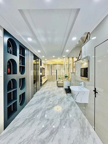 Bán căn nhà đẹp, 4 tầng, hẻm 6m Trần Thị Trọng, chỉ 7,8 tỉ - TL