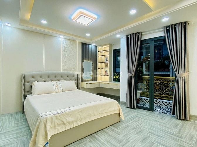 Bán căn nhà đẹp, 4 tầng, hẻm 6m Trần Thị Trọng, chỉ 7,8 tỉ - TL