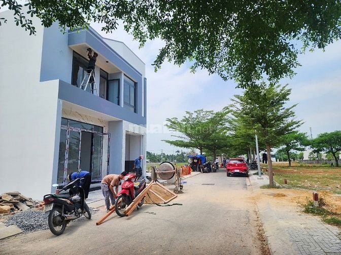 Khu dân cư Tân Phú Trung 101m2 (giá bán 1,9 tỷ) cách vingroup 1.5km