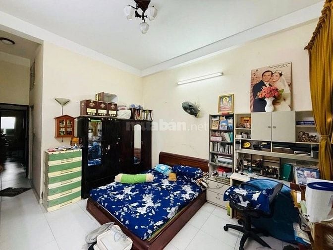Nhà mặt tiền giá hẻm, 72m2(4x18m) 4 tầng 6PN, cx Chu Văn An Bình Thạnh