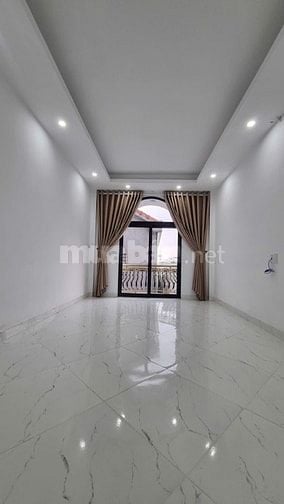 CẦN BÁN GẤP NHÀ PHỐ THƯỢNG THỤY-NHỈNH 7 TỶ NHÀ MỚI Ở NGAY OTO ĐỖ CỬA