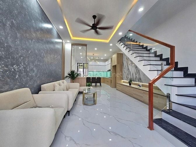 NHÀ MỚI 100% TÂN CỔ ĐIỂN NGAY TRUNG TÂM THỦ DẦU MỘT