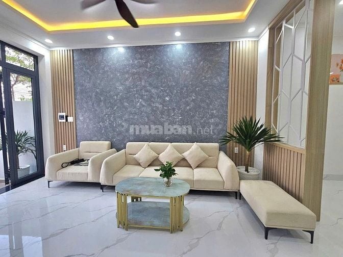 NHÀ MỚI 100% TÂN CỔ ĐIỂN NGAY TRUNG TÂM THỦ DẦU MỘT